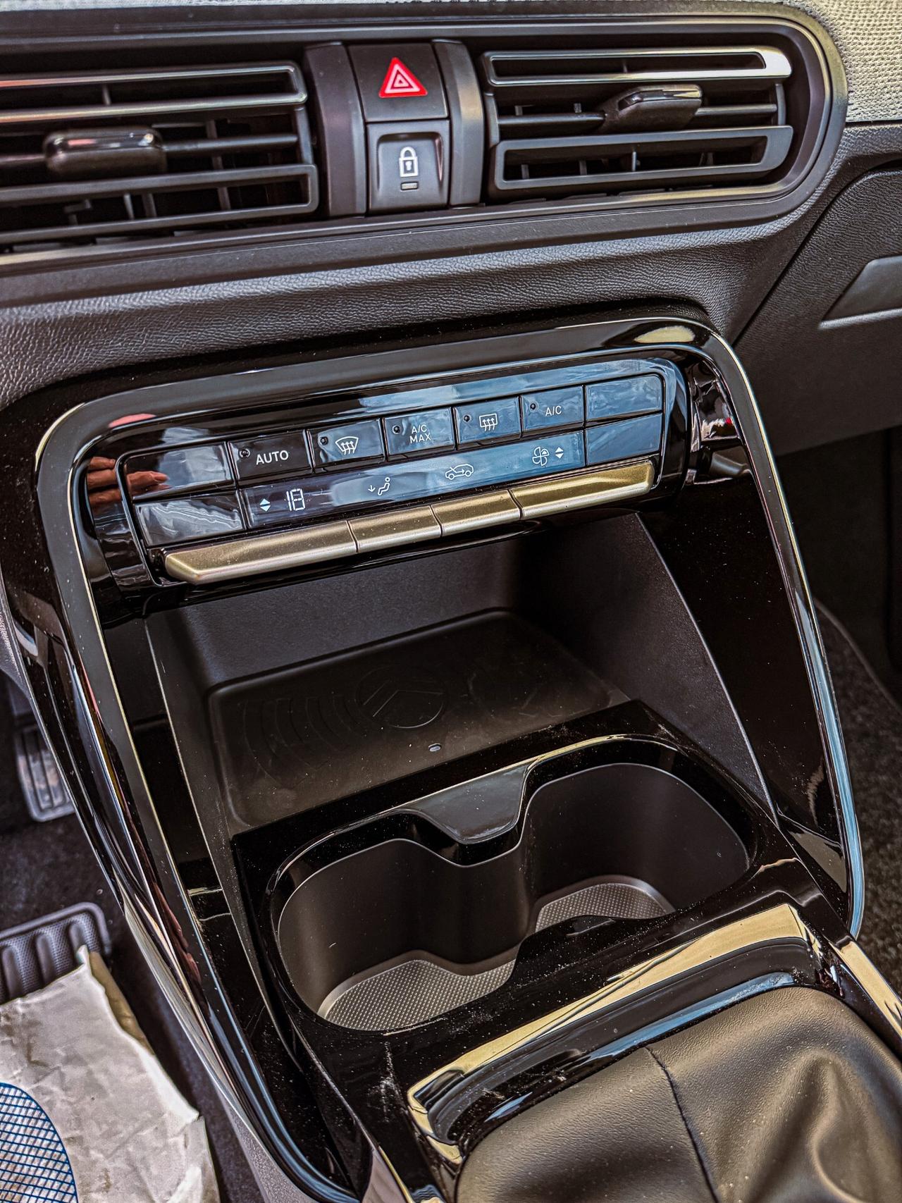 Citroen C3 1.2 turbo 100cv allestimento Max - km0