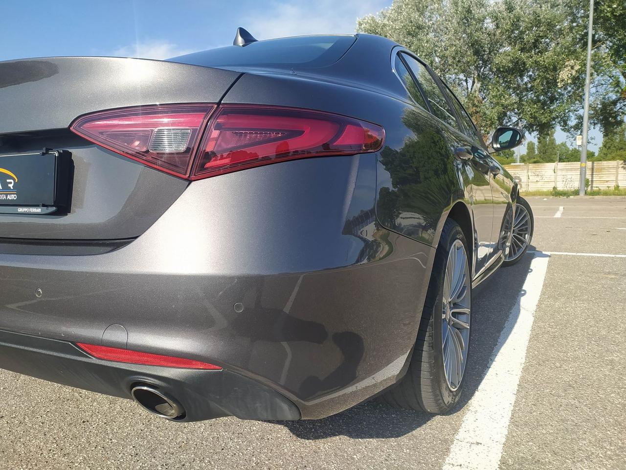 Alfa Romeo Giulia Business Launch Edition 2 #11365