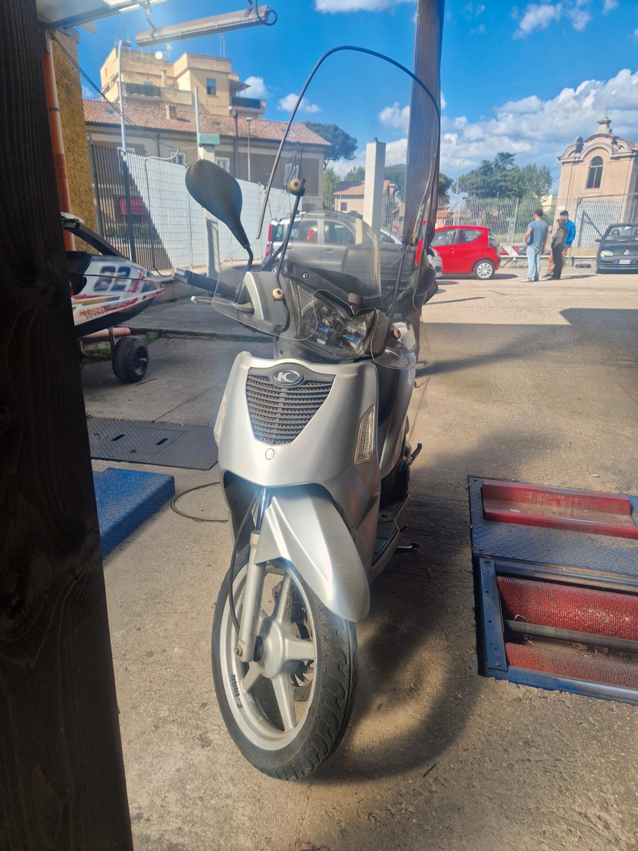 kymco people 200