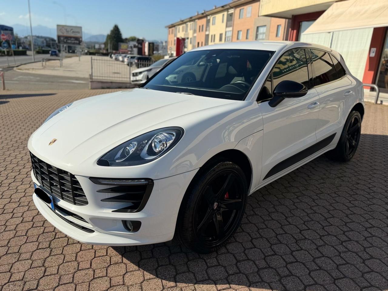 PORSCHE MACAN 2.0 BENZINA