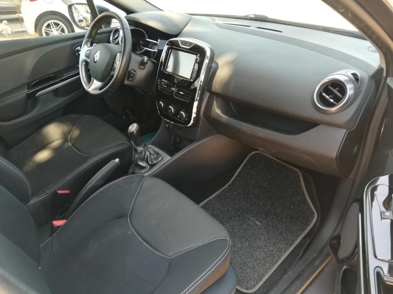 RENAULT - Clio - 1.5 dCi 8V 75 CV 5p. Costume Nat. - NEOPATENTATI - FINANZIABILE - PERMUTE