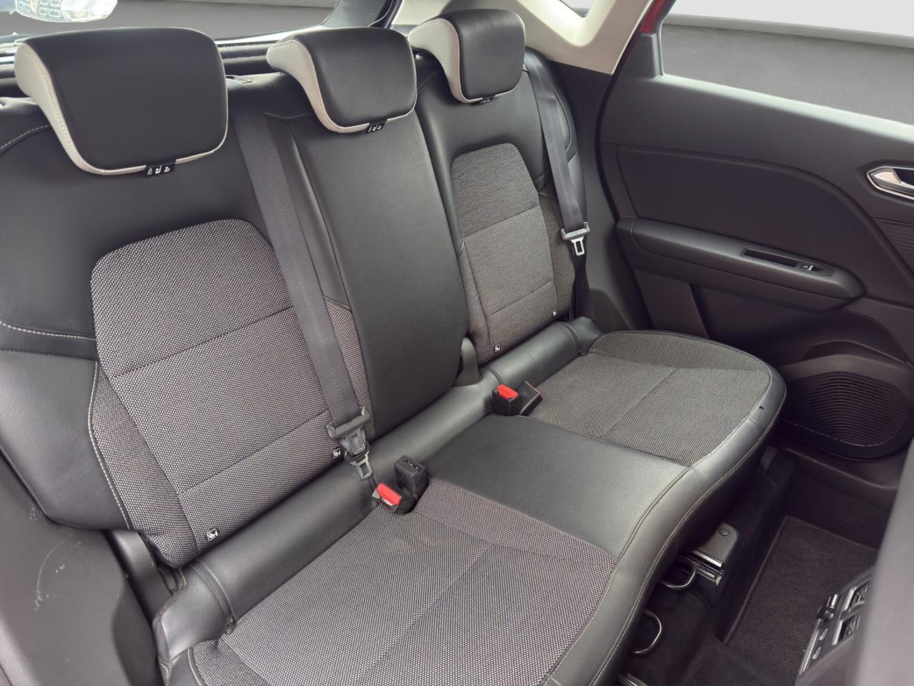 Renault Captur TCe 100 CV GPL Intens