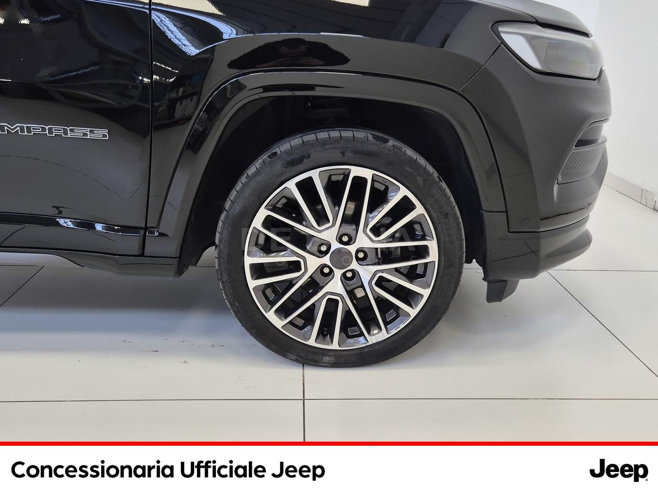 Jeep Compass 1.5 turbo t4 mhev summit 2wd 130cv dct
