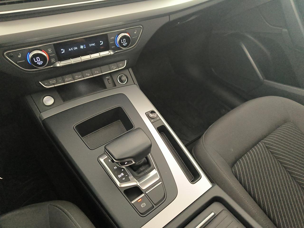 Audi Q5 sportback 40 2.0 tdi mhev 12v s line quattro s-tronic