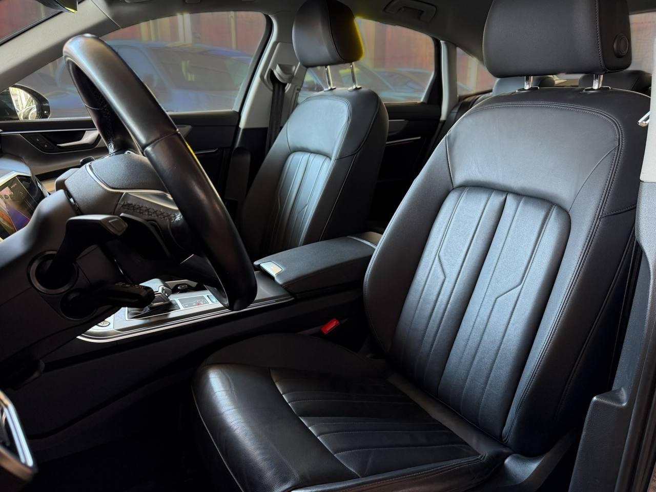 AUDI A6 V 2018 Berlina - A6 40 2.0 tdi mhev Business Design s-tro