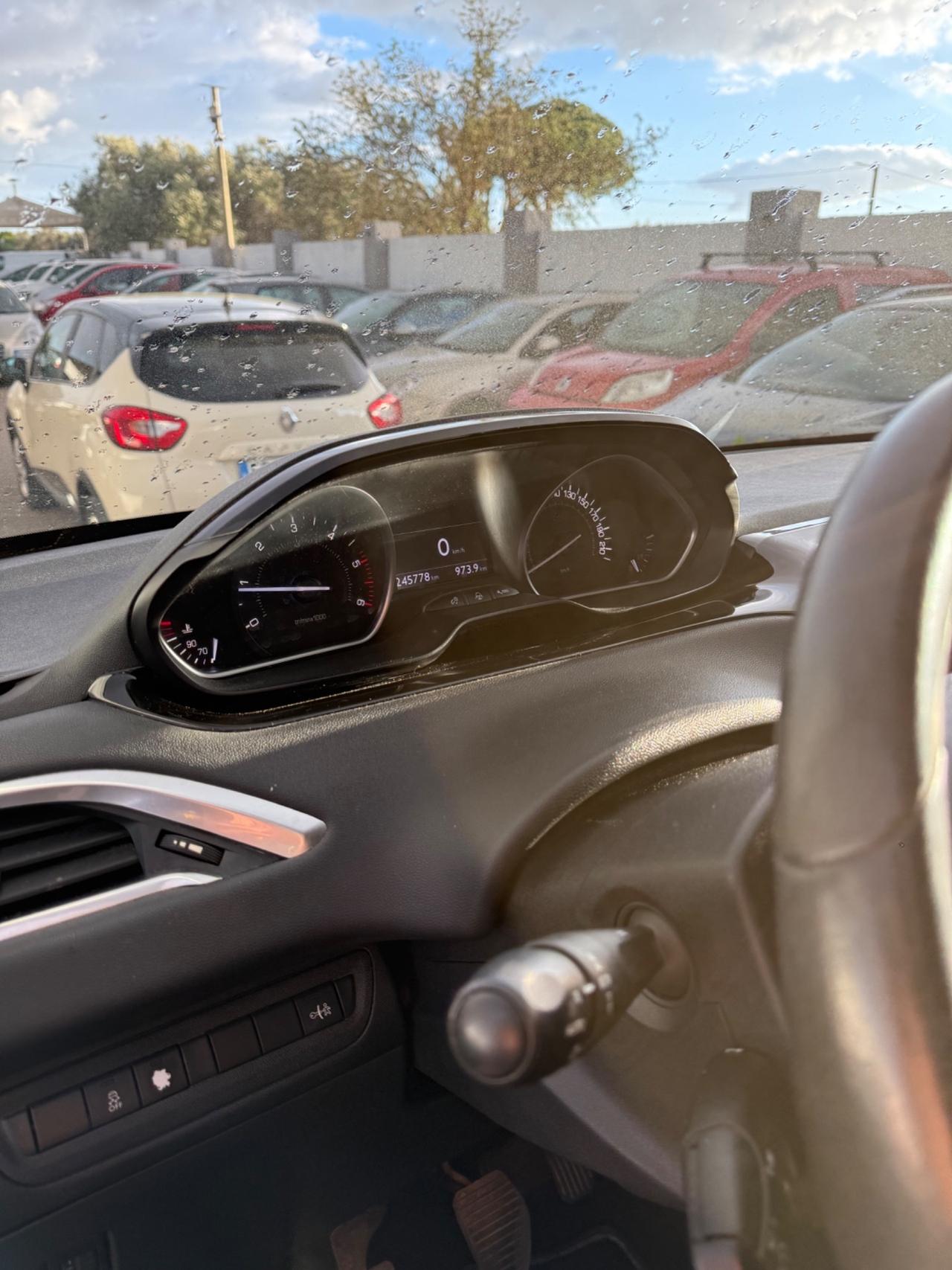 Peugeot 208 1.6 e-HDi 92 CV Stop&Start 5 porte Allure