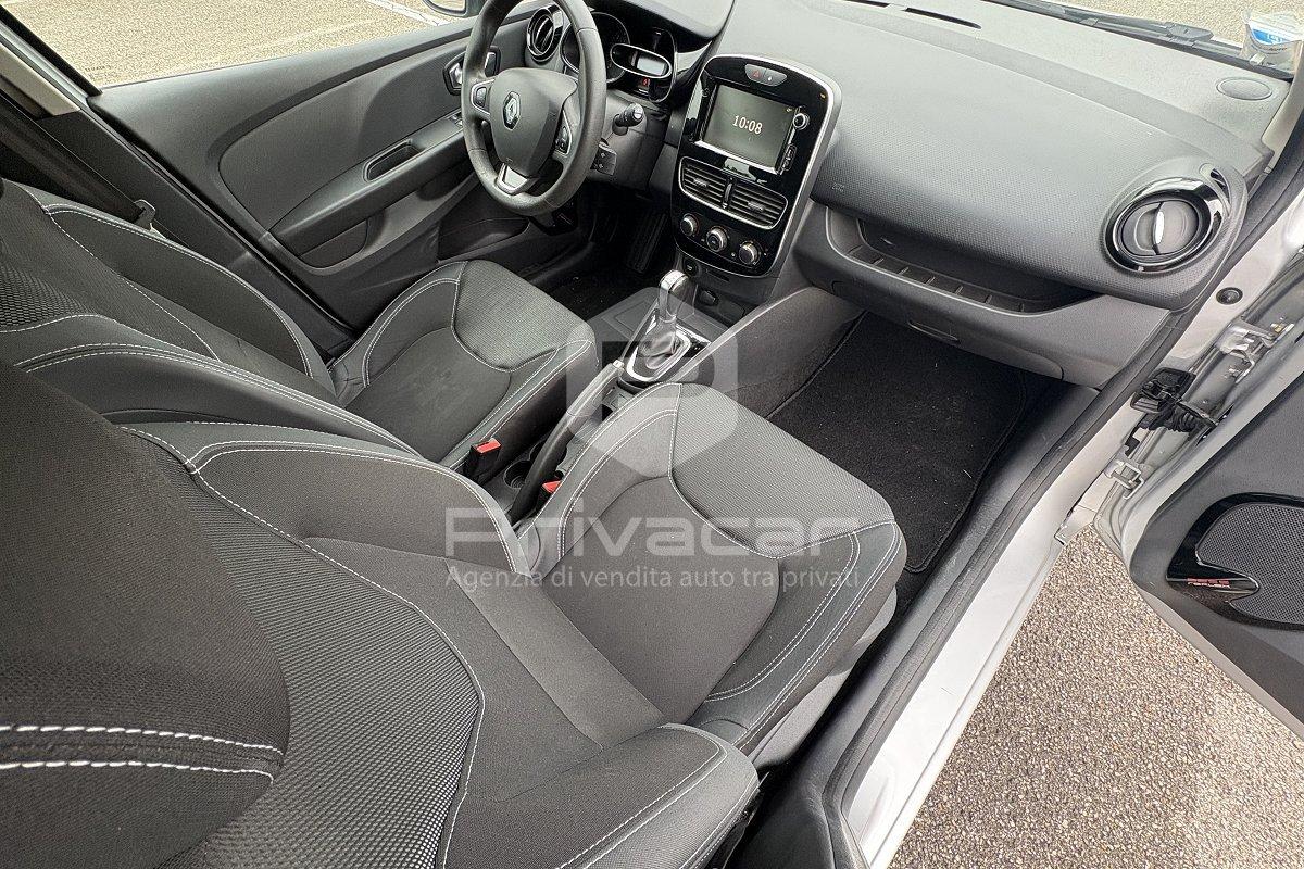 RENAULT Clio dCi 8V 90 CV EDC 5 porte Moschino Intens