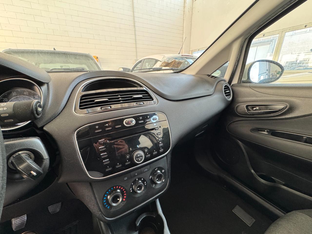 Fiat Punto 1.4 77CV METANO 8V 5 porte Natural Power Lounge