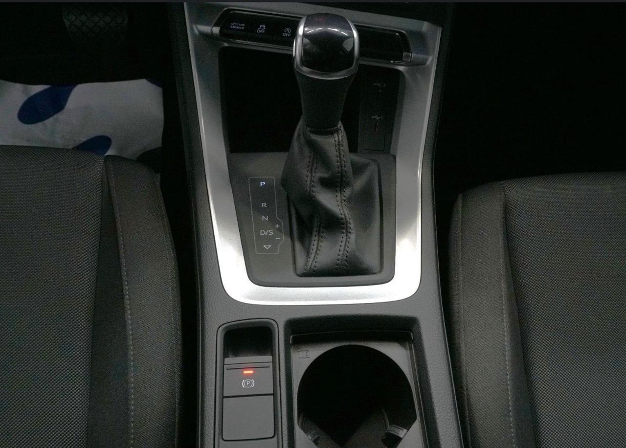 Audi Q3 35 Tdi Sportback S line edition