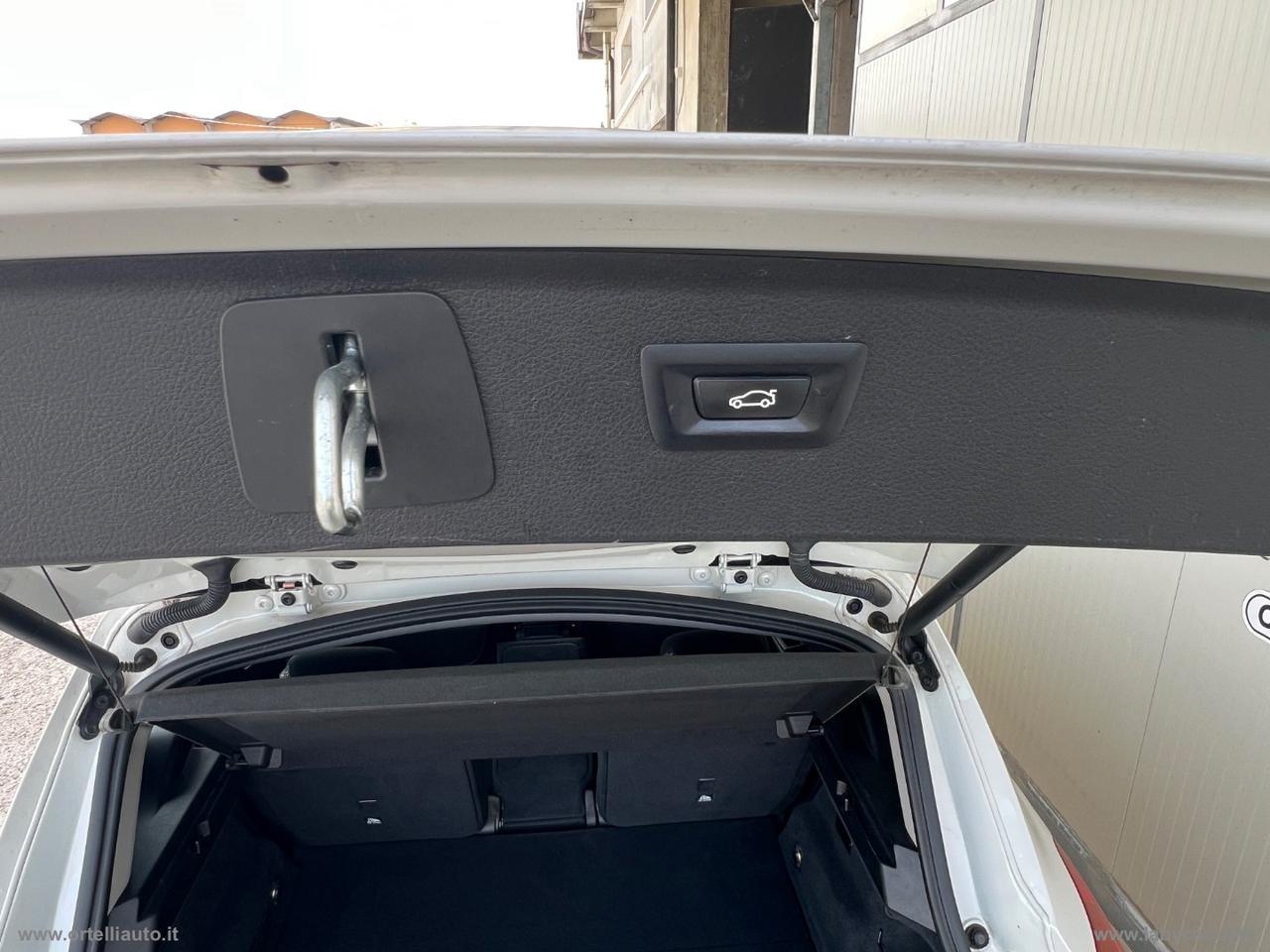 BMW 225xe Active Tourer iPerf.Advantage aut.