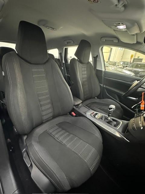 Peugeot 308 BlueHDi 120 S&S EAT6 SW Allure