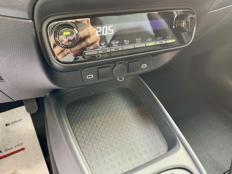 Toyota Aygo X 1.5 hybrid e-cvt - NUOVO