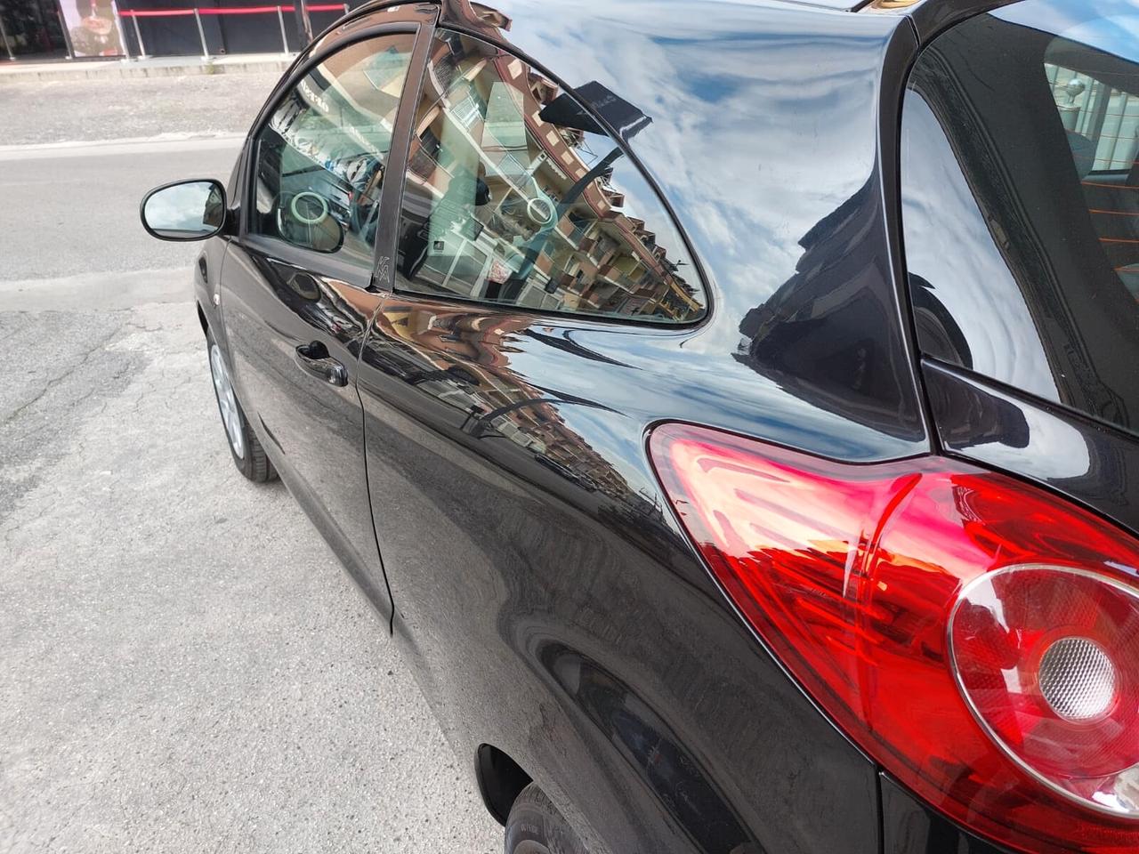 Ford Ka 1.2 8V 69CV Titanium