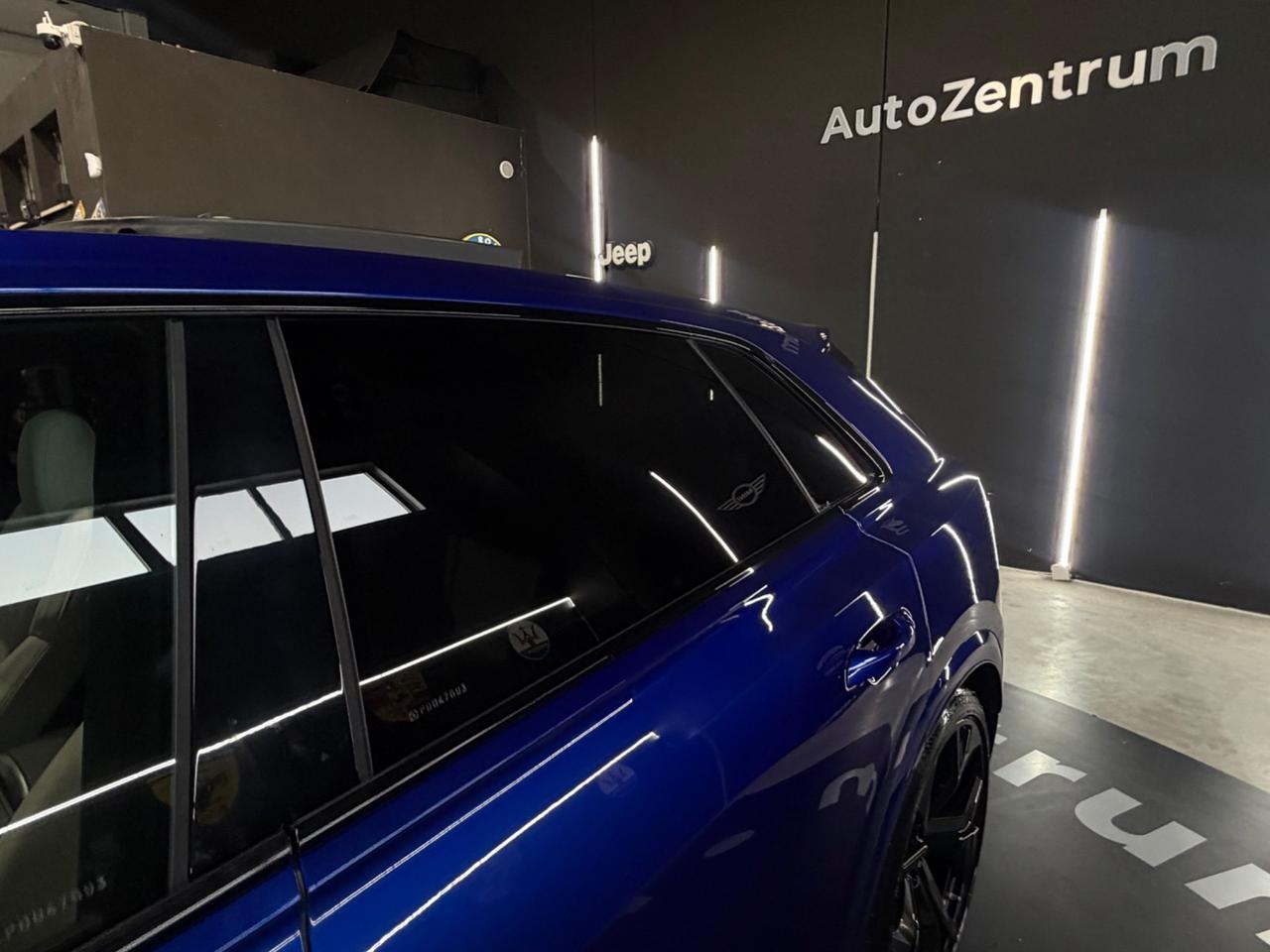 Audi Q8 RS TFSI V8 quattro tiptronic
