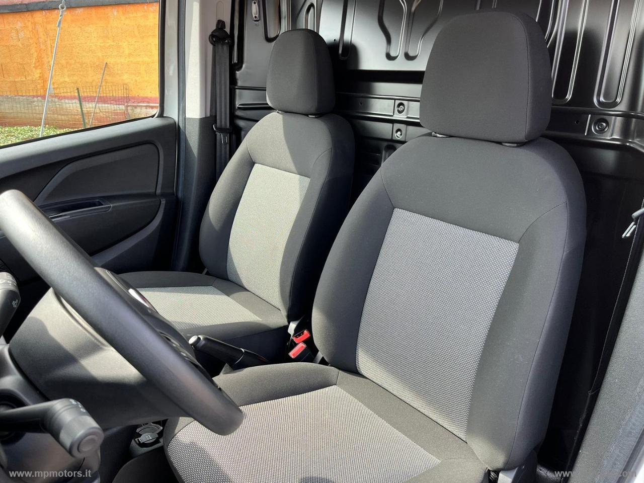 DOBLO CARGO LOUNGE 1.6 MJ 105CV