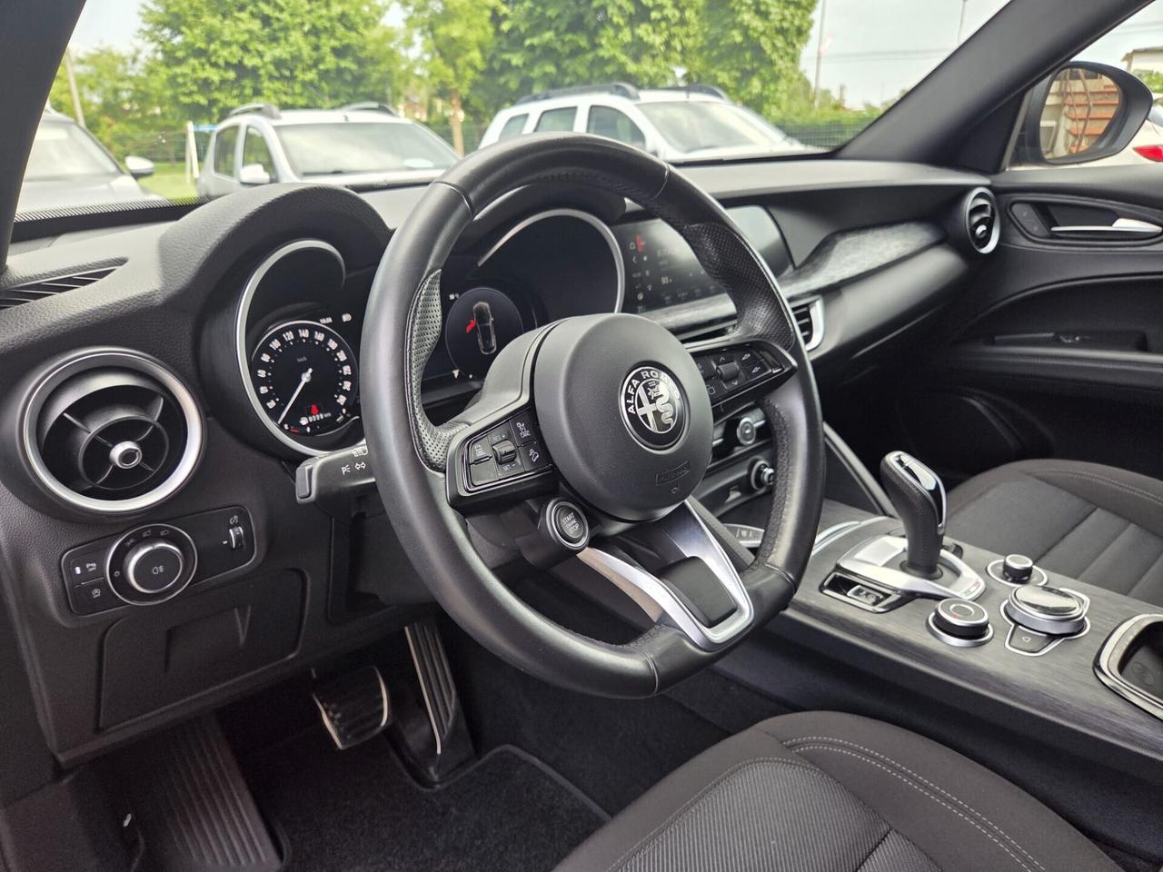 Alfa Romeo Stelvio 2.2 Turbodiesel 210 CV AT8 Q4 Super