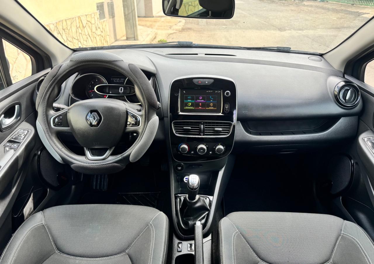 Renault Clio 1.5 dCi Costume national