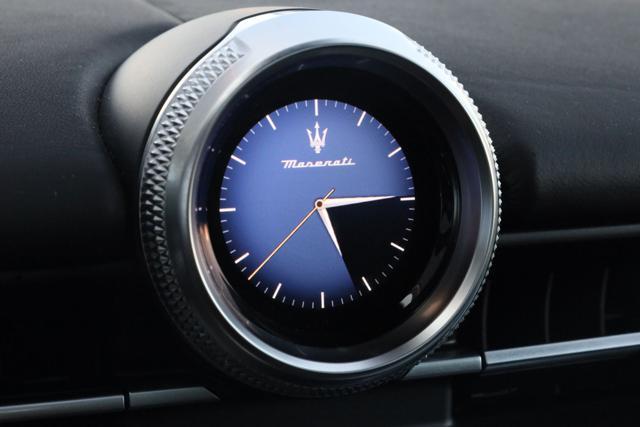 MASERATI Grecale MHEV 330 CV PREZZO NETTO AWD MODENA Q4