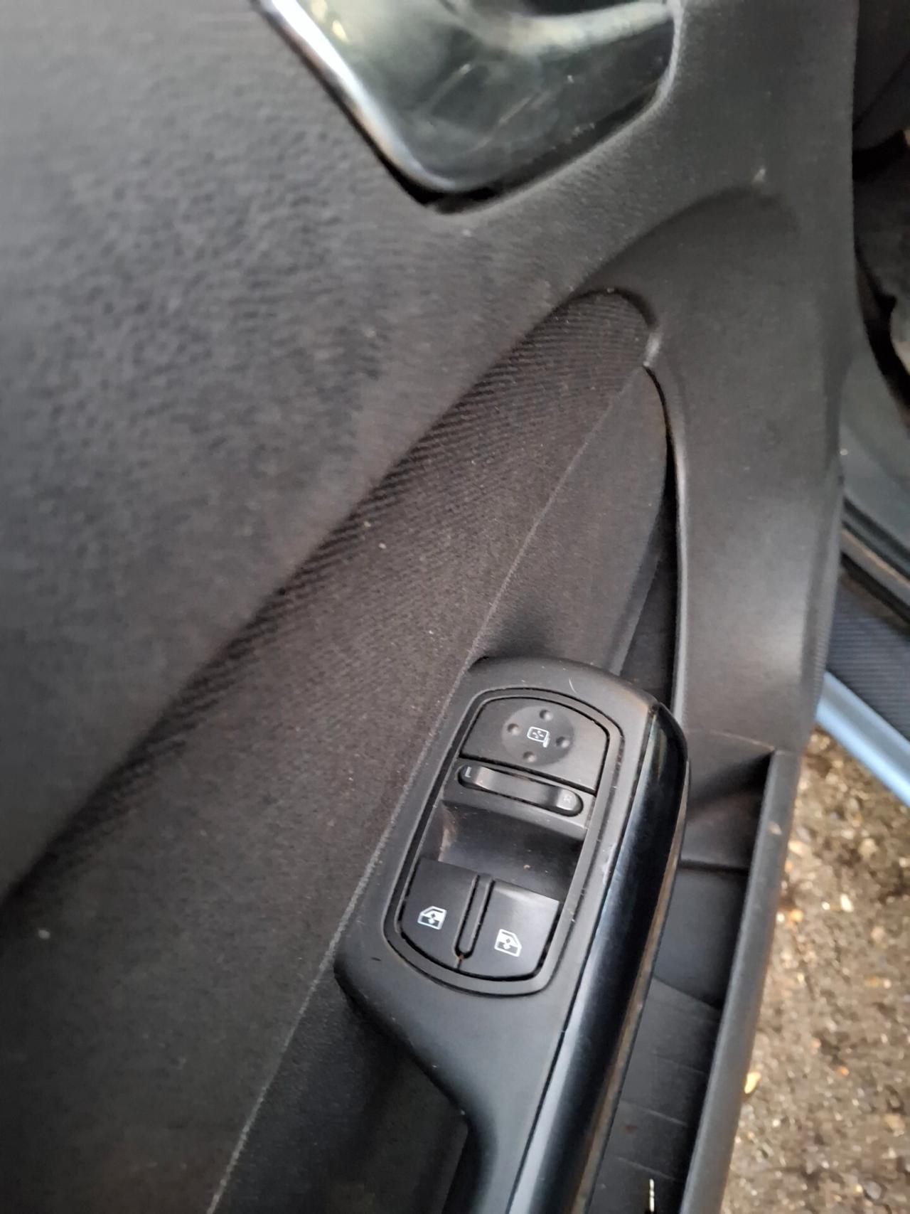 Opel Corsa 1.3 CDTI 75CV 5 porte Enjoy