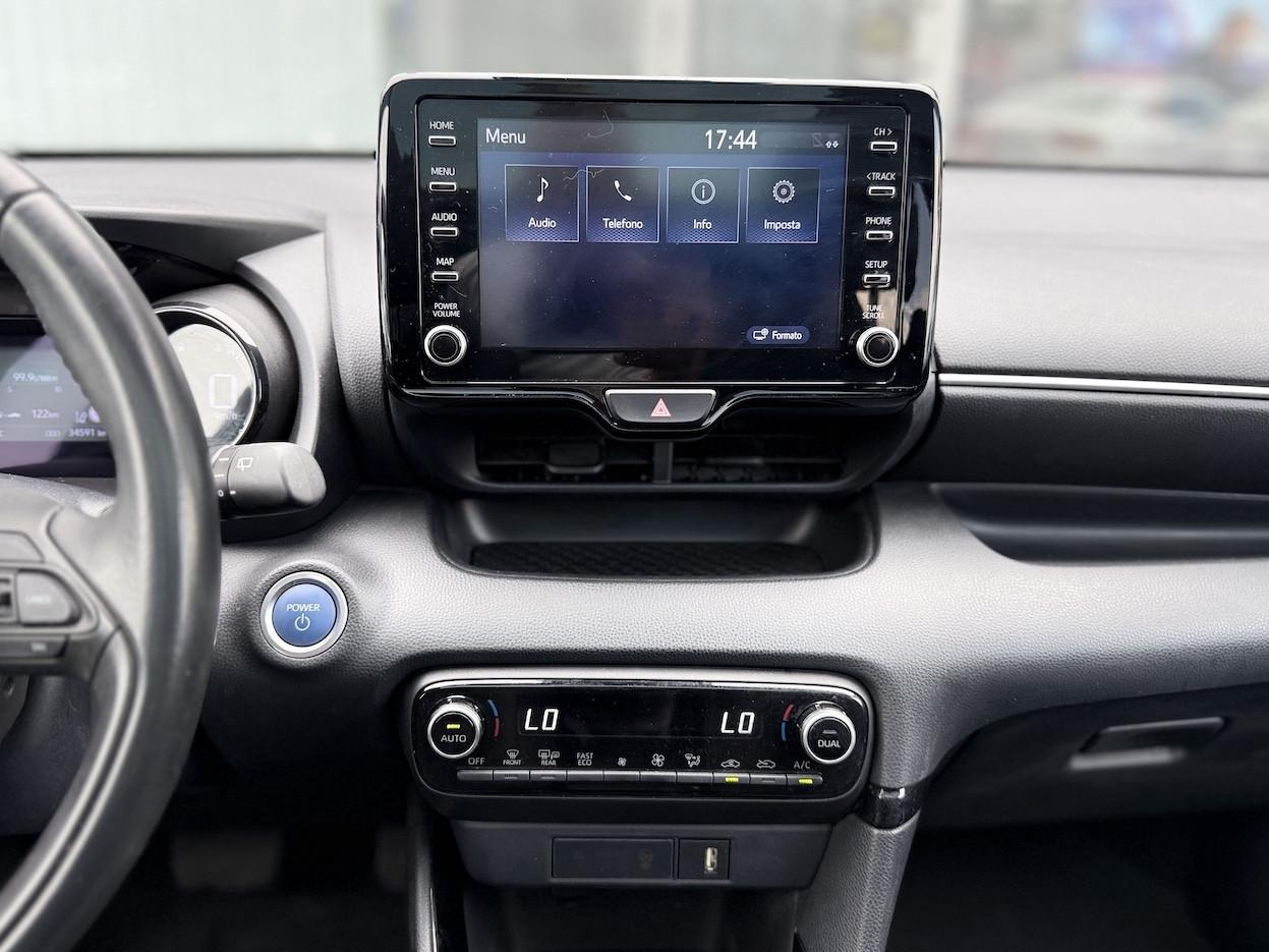 Toyota Yaris 1.5 Hybrid 92CV E6 Lounge Automatica - 2021