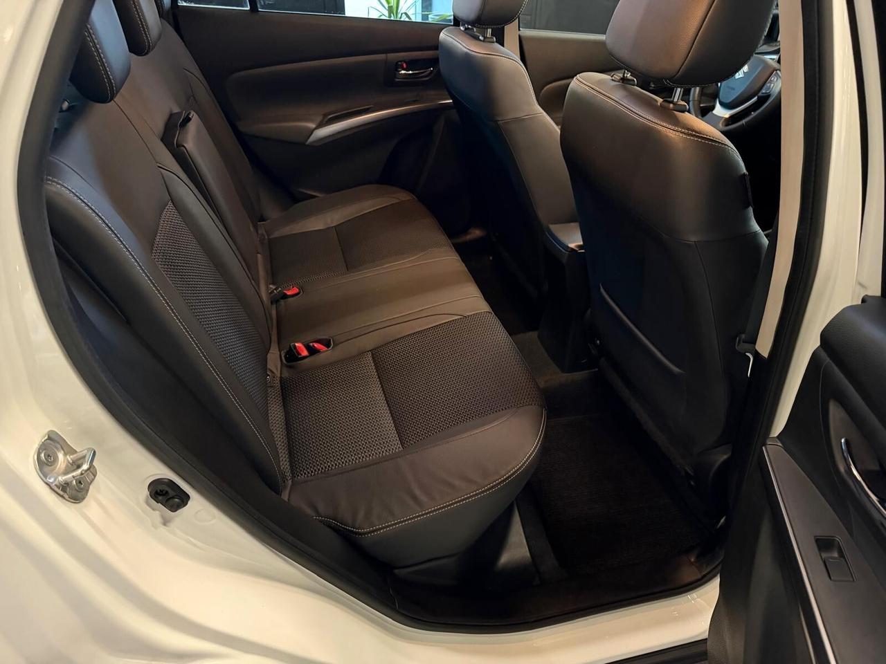 Suzuki S-Cross 1.4 Hybrid 4WD AllGrip A/T Starview