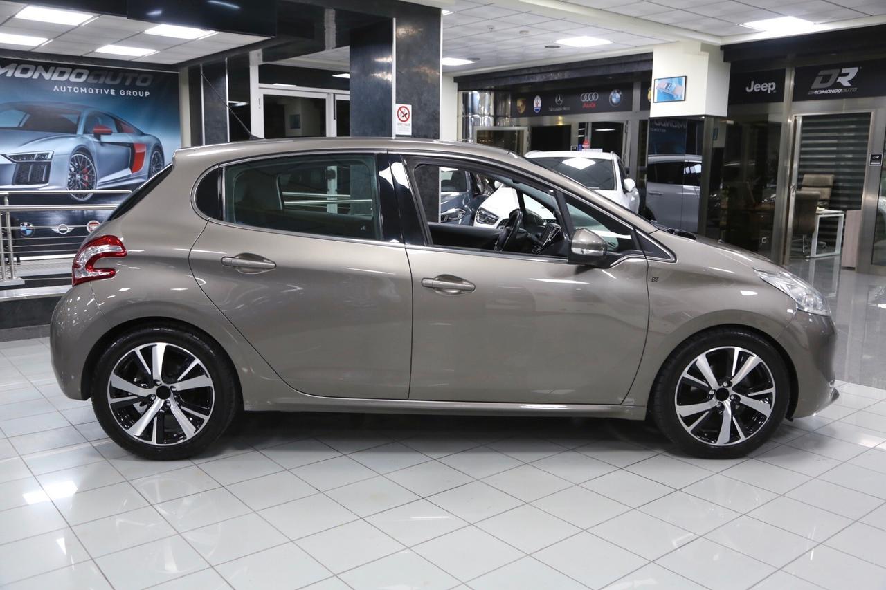 Peugeot 208 1.6 e-HDi 92 cv Stop&Start 5 porte Allure