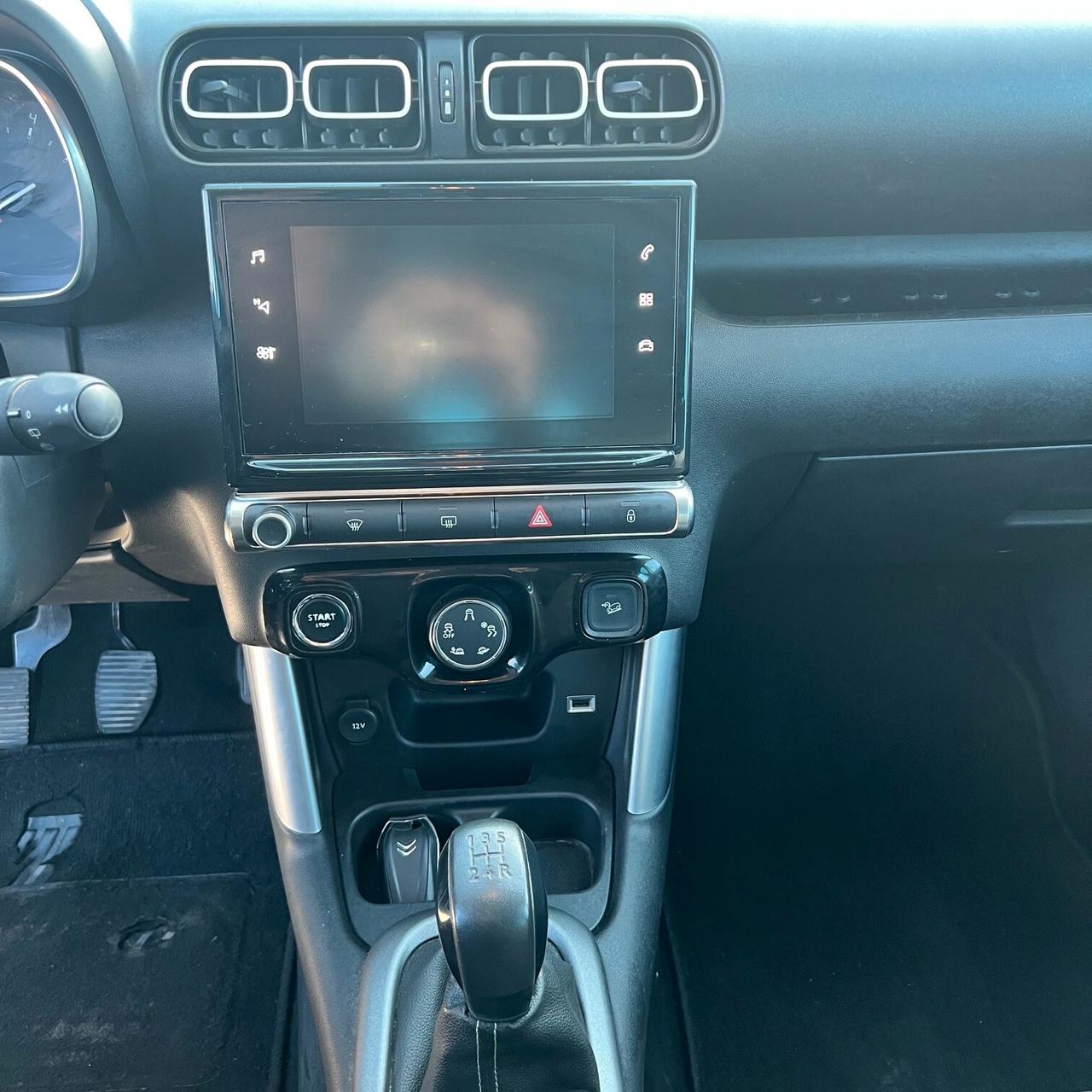 Citroen C3 Aircross BlueHDi 100 Shine