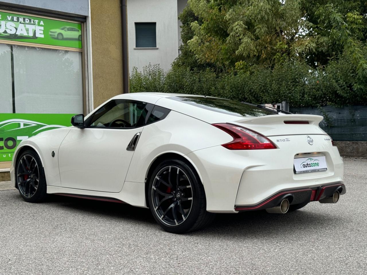 Nissan 370Z Coupé 3.7 V6 Nismo