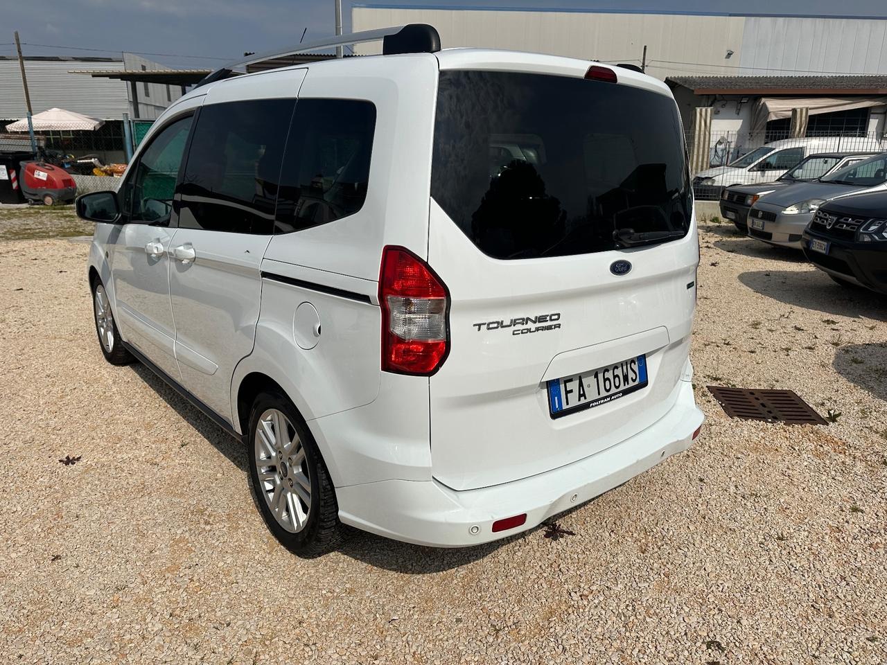 FORD TOURNEO COURIER 1.0 BENZINA EURO 6B