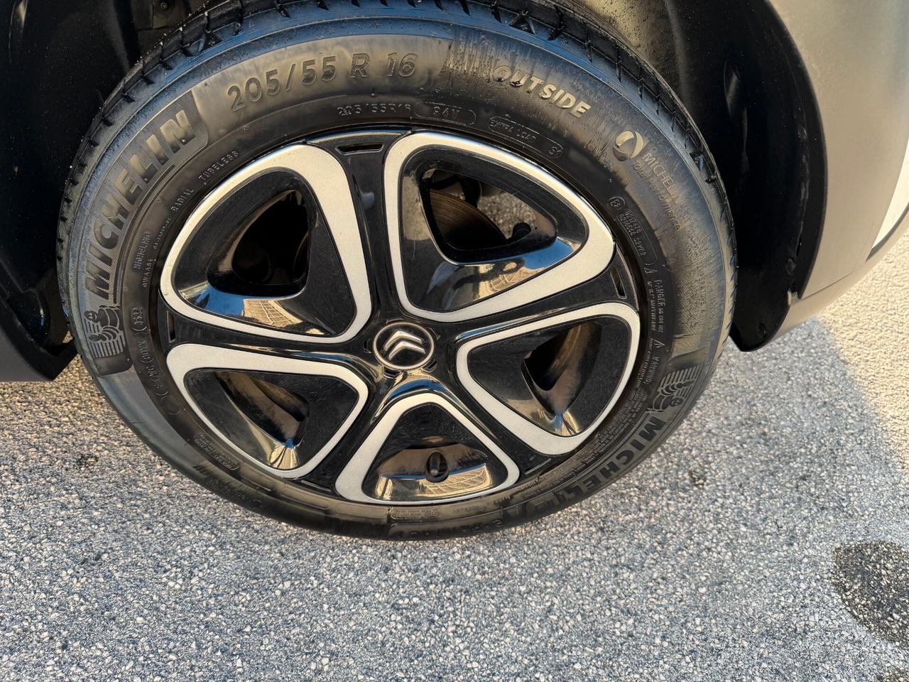 Citroen C3 1.5 BlueHDi Shine 2022