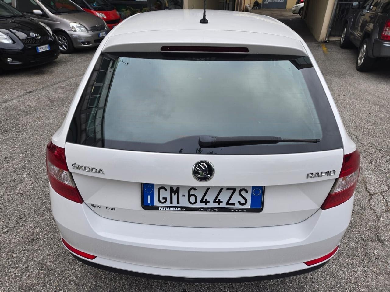 Skoda Rapid 1.6 TDI 115 CV Gancio Traino