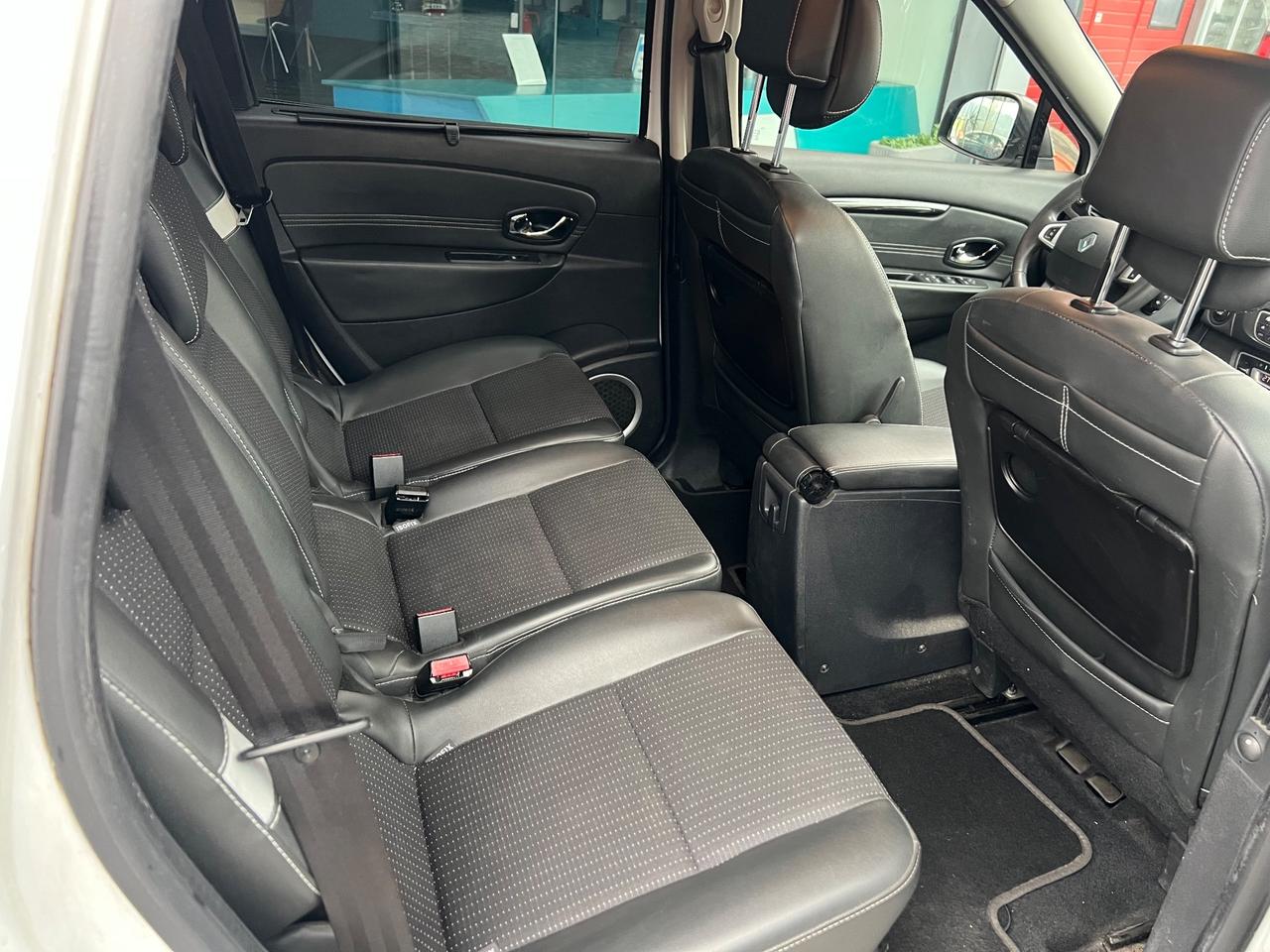 Renault Scenic 1.6 dCi 7posti - NEOPATENTATI