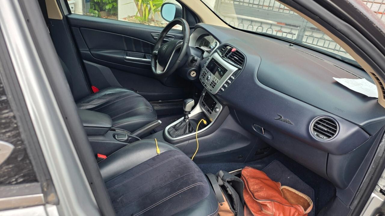 Lancia Delta 1.4 T-Jet 120 CV Oro Ecochic GPL