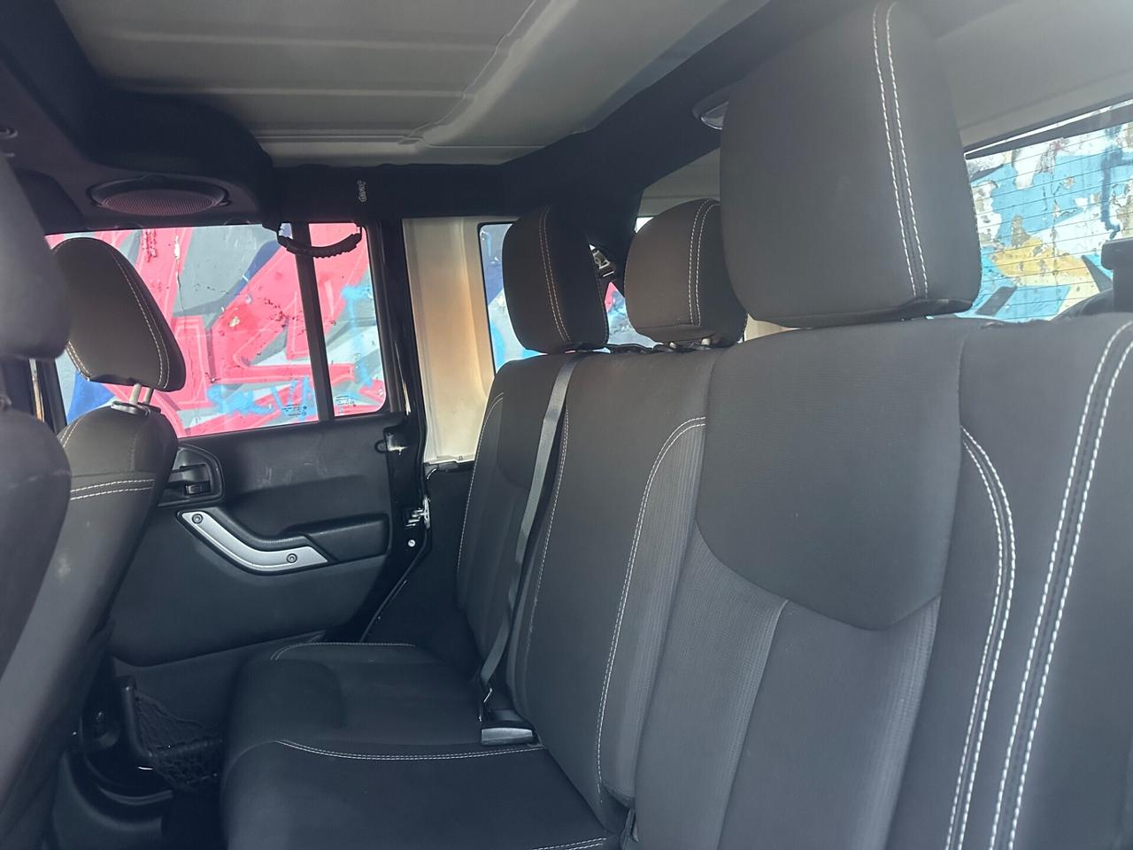 JEEP WRANGLER SAHARA 2.8 200CV AUTOM/NAVI
