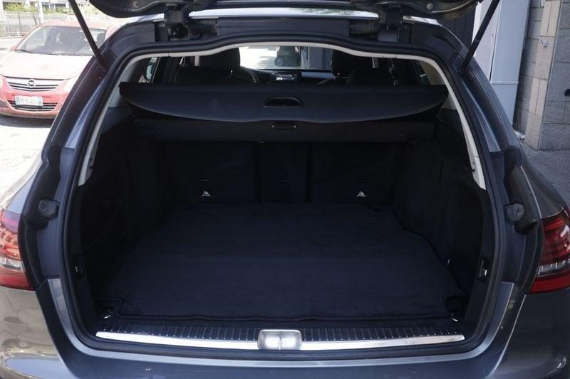 Mercedes-Benz Classe C Mercedes-Benz Classe C C220 d Sport Auto SW 143KW ANNO 2019