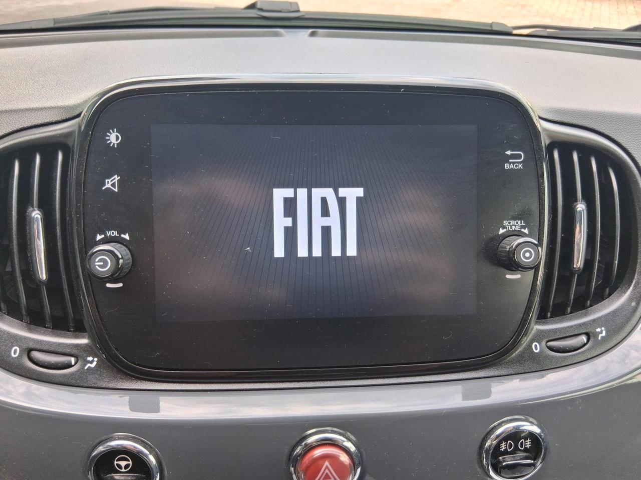 Fiat 500 1.0 hybrid Cult 70cv