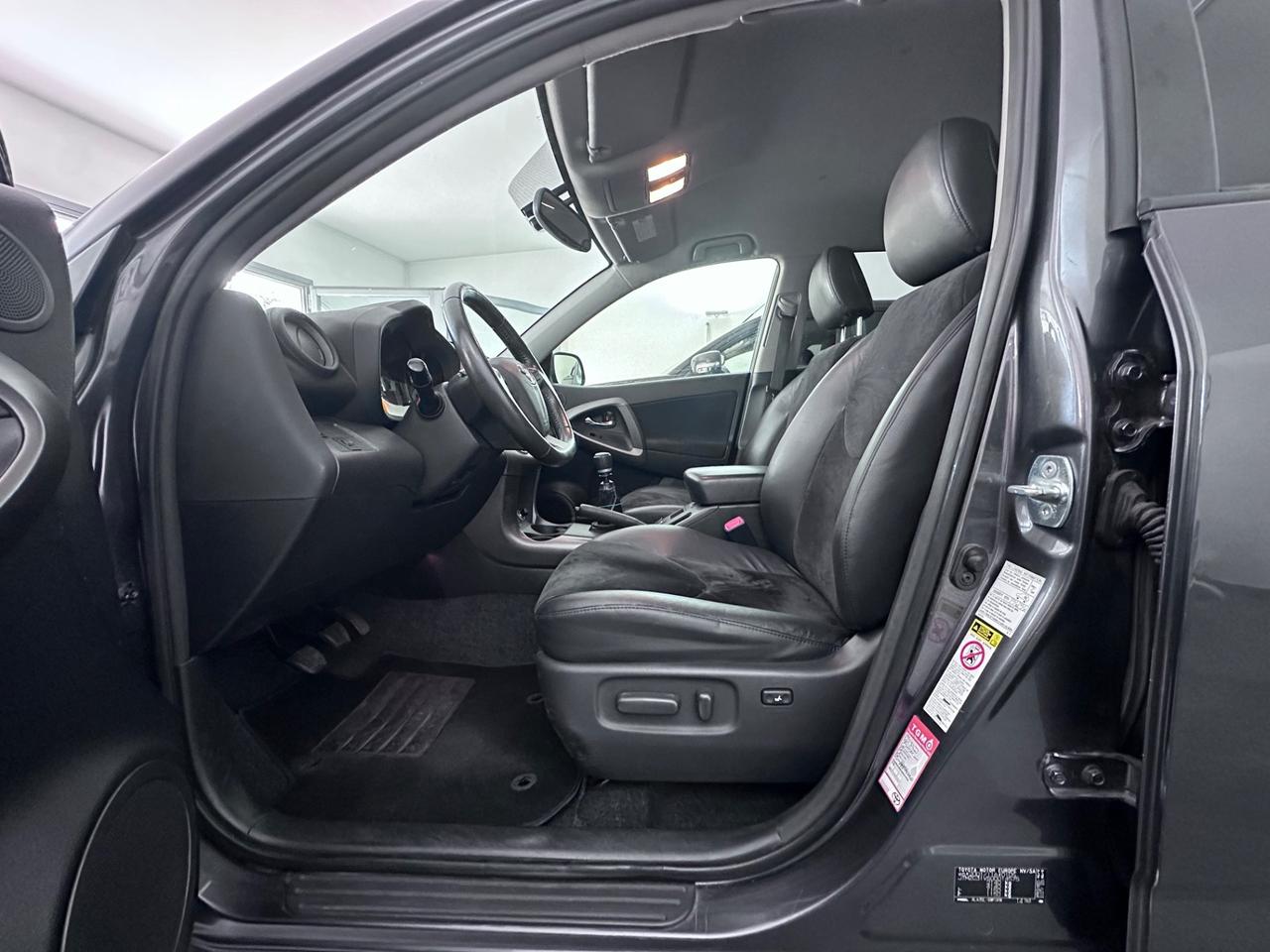 Toyota RAV 4 RAV4 2.2 D-4D 150 CV