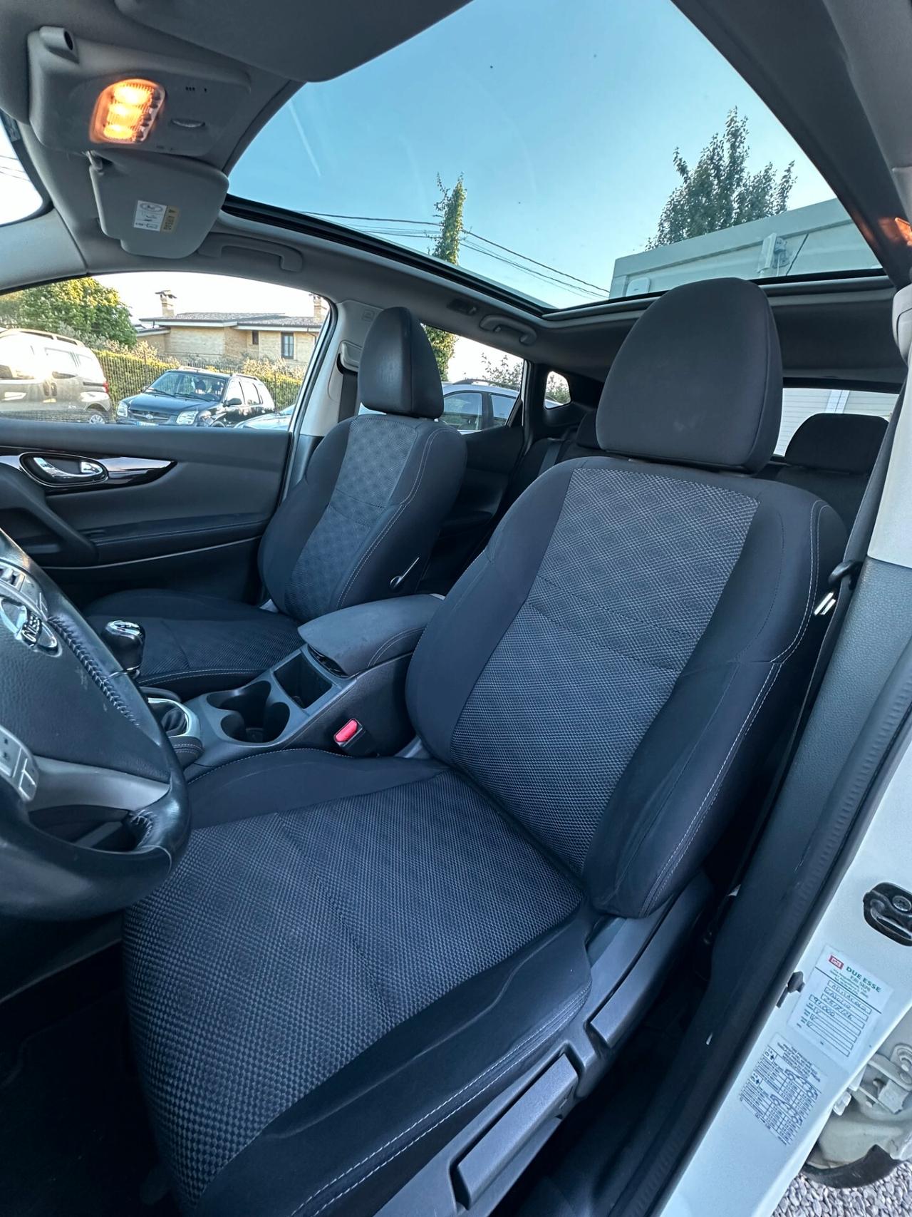 Nissan Qashqai 1.5 dCi Tekna