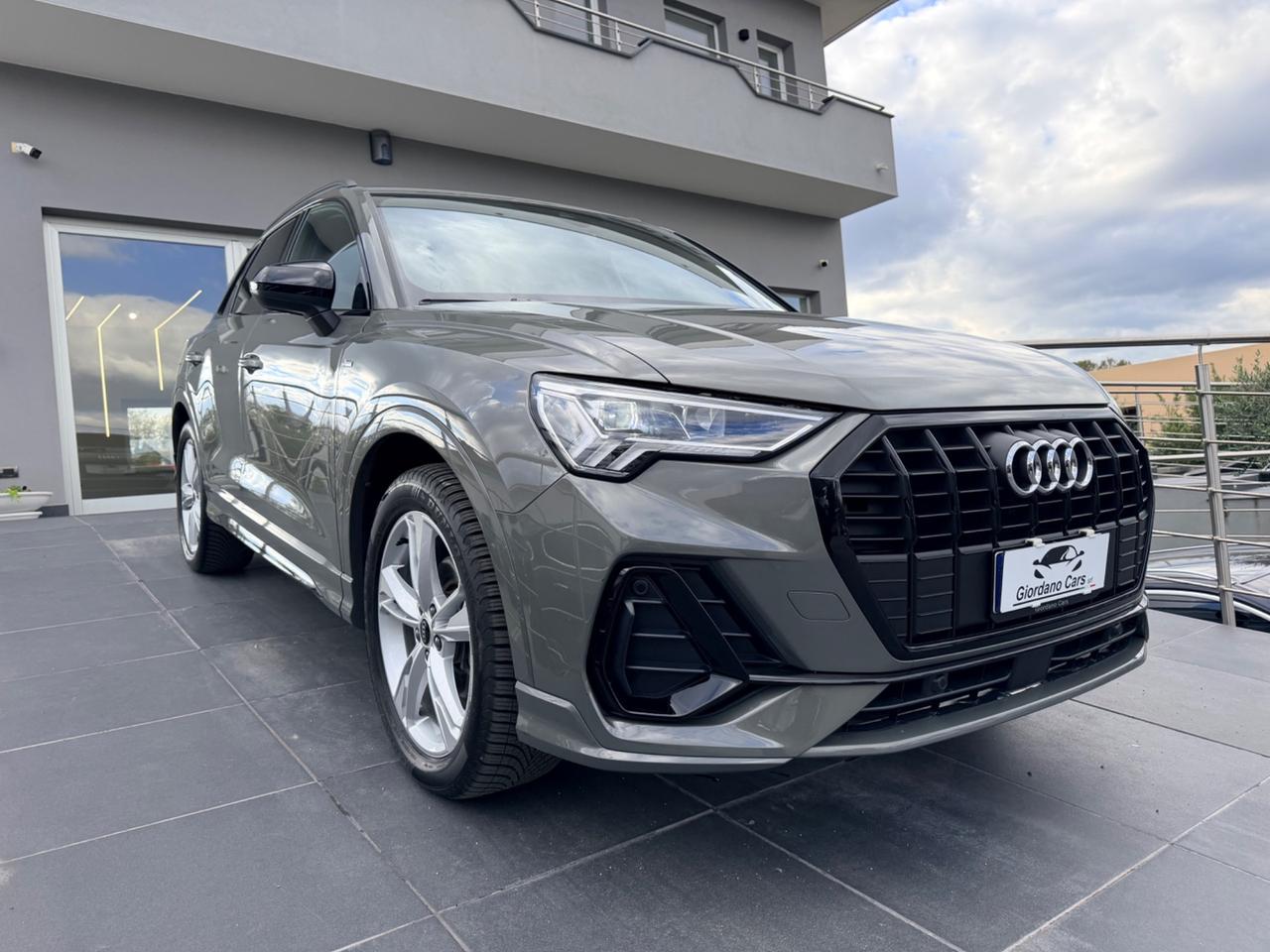 Audi Q3 35 150cv TDI S tronic line edition