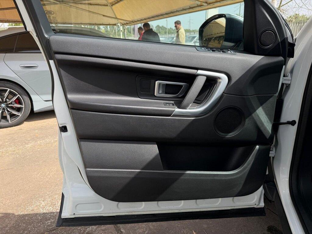 Land Rover Discovery Sport 2.0 TD4 HSE AWD Auto