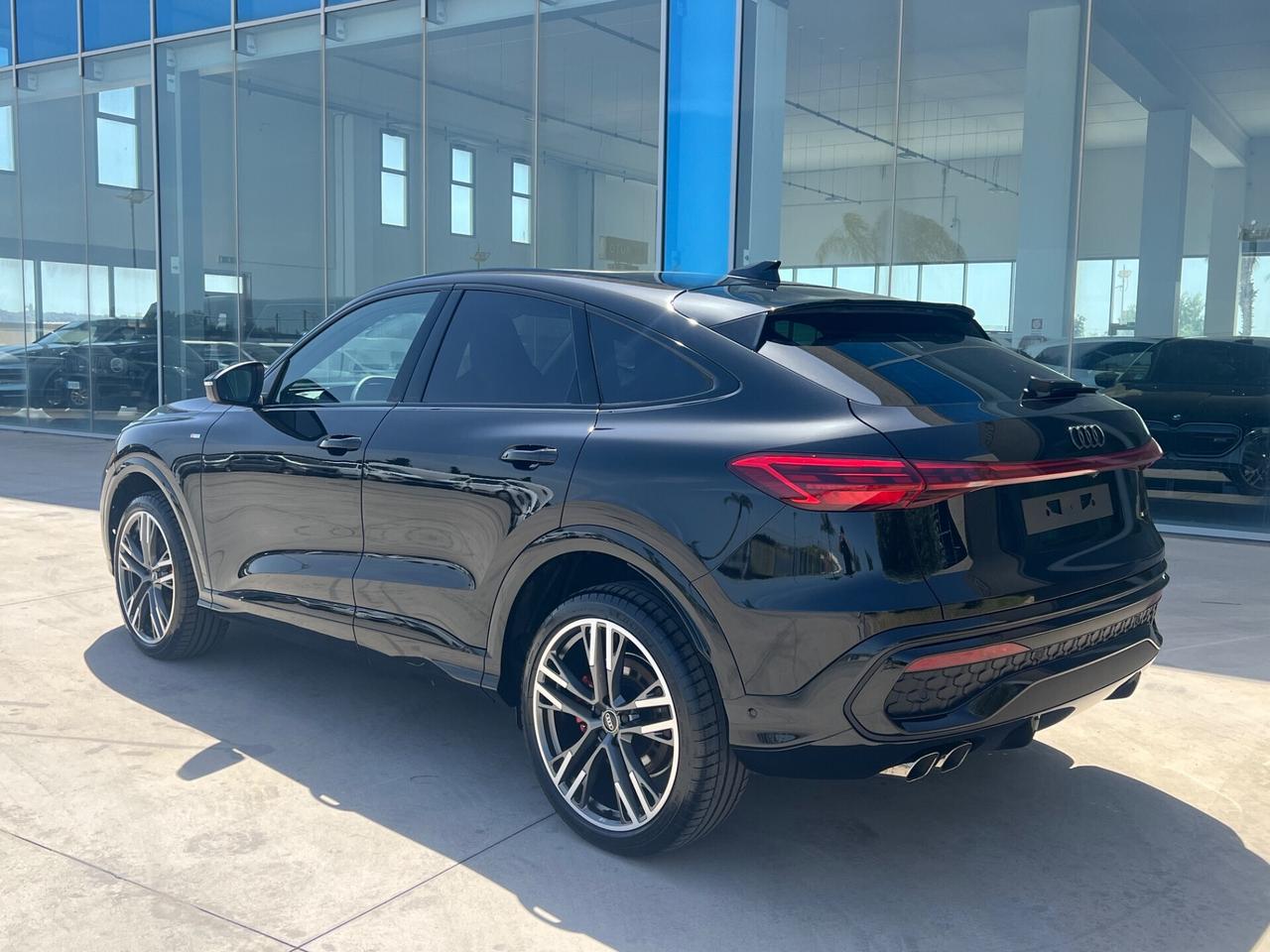 AUDI Q5 Sportback 2.0 TDI mhev S line quattro 204cv s-tronic - possibilità noleggio no scoring