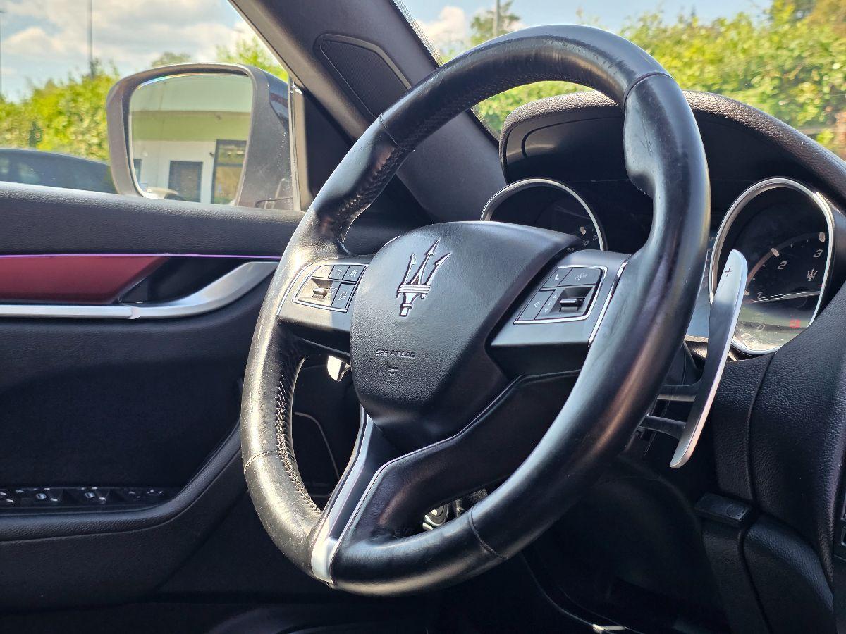 MASERATI LEVANTE 3.0 Diesel 275 CV Q4 Granlusso