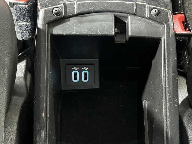 Ford Kuga 2.0 TDCI 150 CV S&S 4WD Titanium