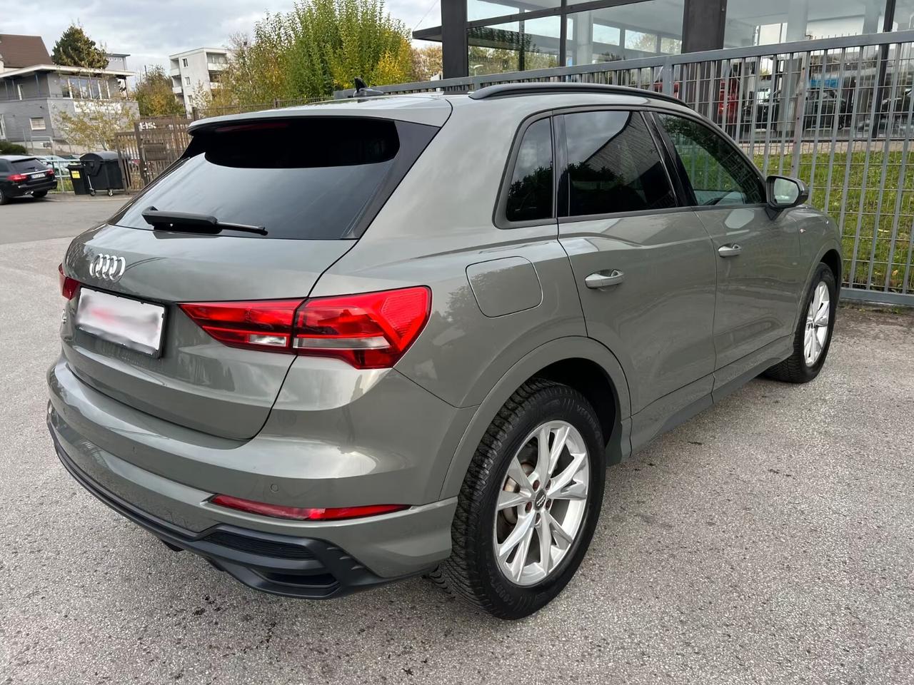 Audi Q3 35 TFSI S line edition