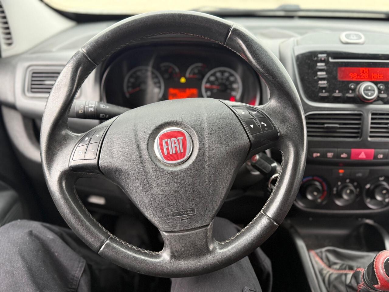 Fiat Doblo 7 posti 1.4 natural power 90mila KM