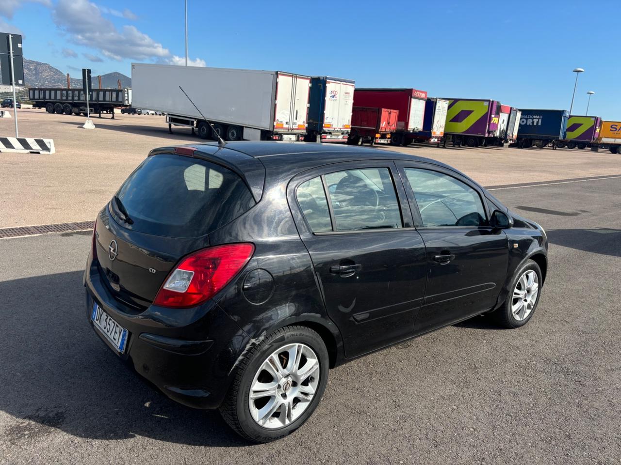 Opel Corsa 1.3 CDTI 90CV 5 porte Cosmo