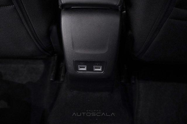 PEUGEOT 2008 motore elettrico 136cv 100KW Allure