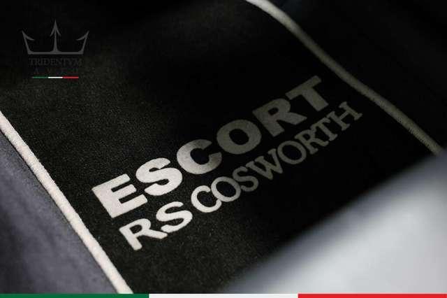 Ford Escort 2.0i 16v RS Cosworth Executive Srs 3p