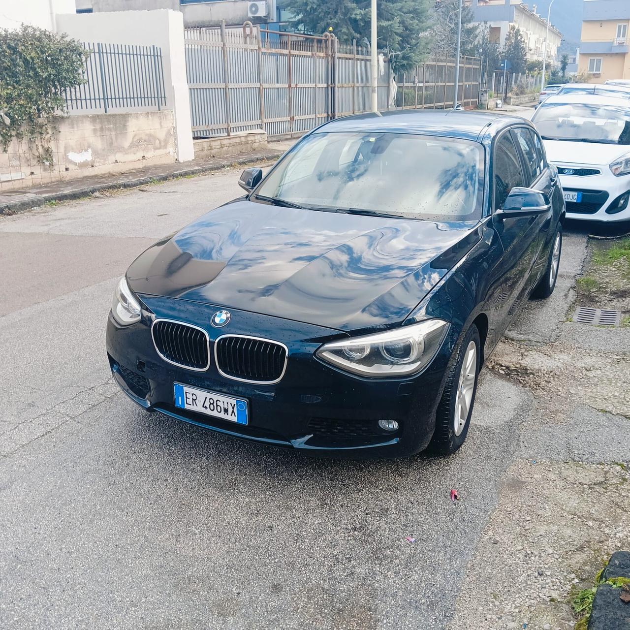 Bmw 120 120d 5p. Urban