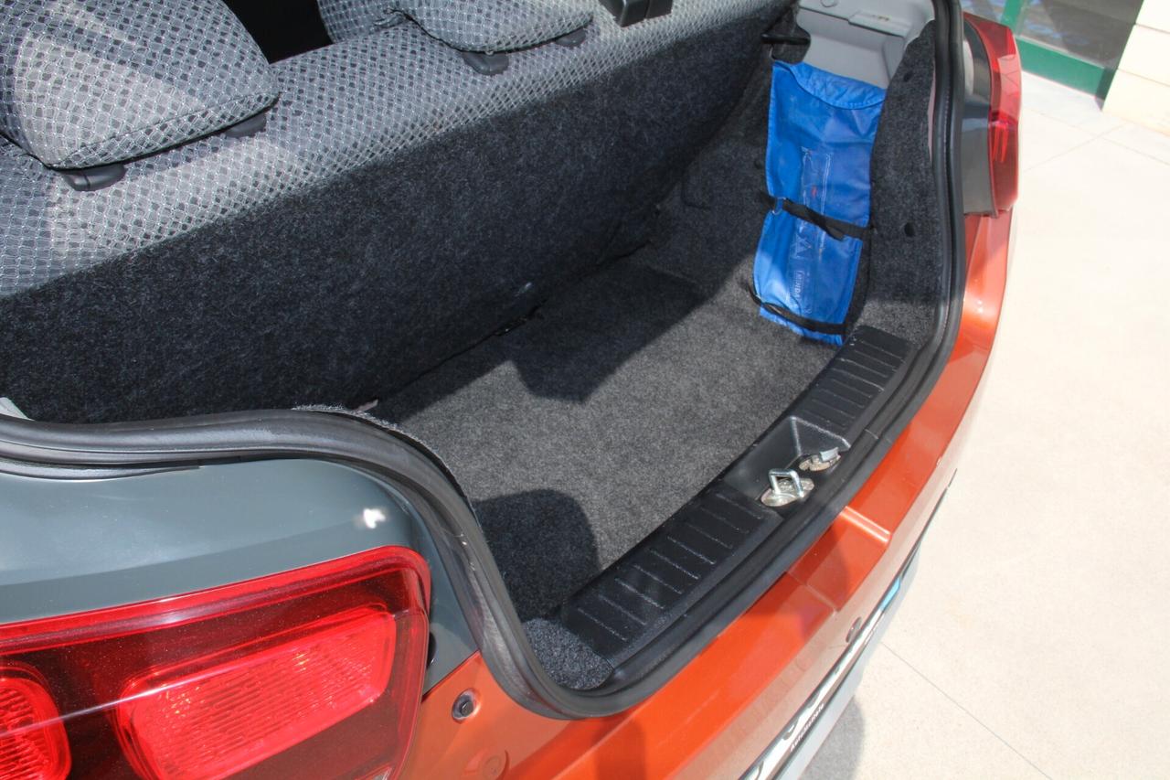 Mahindra KUV100 1.2 VVT K8 (61 KW - 83 CV Neopatentati)
